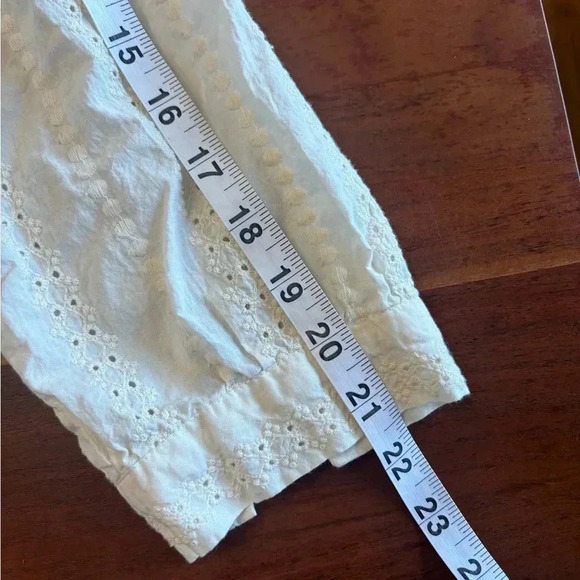 Vintage Inspired Eyelet Blouse with Embroidery - Picture 7 of 8